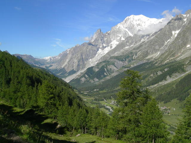 giro del Monte Bianco: Val Ferret