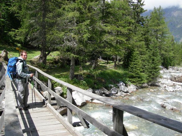 val Ferret Svizzera in direzione La Fouly